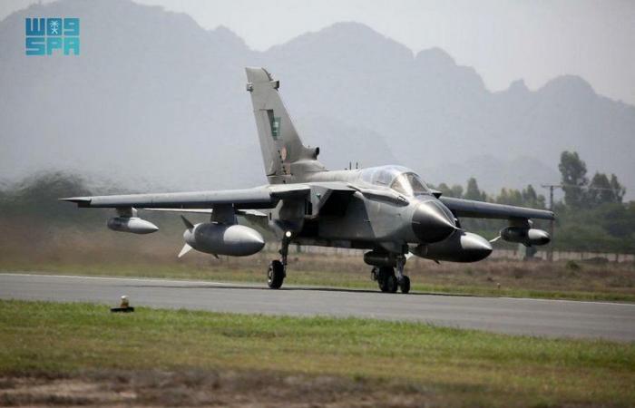 "القوات الجوية" تختتم مشاركتها في مناورات "مركز التفوق الجوي 2021" بباكستان