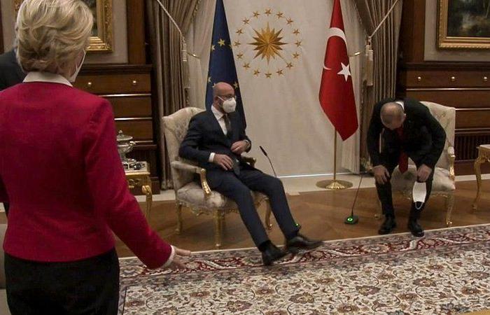 شاهد خطأ أردوغان بحق رئيسة المفوضية.. فيديو اللحظة التي أغضبت أوروبا