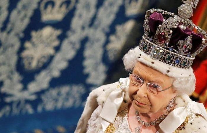 أطول ملوك العالم جلوساً على العرش.. إليزابيث الثانية تبلغ اليوم 95 عاماً