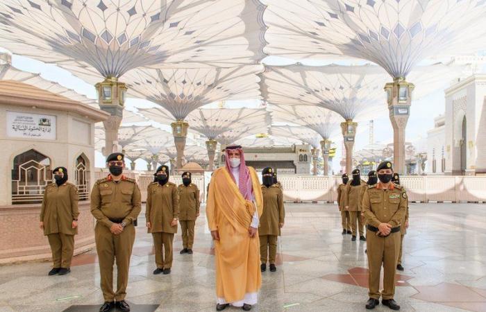 "فيصل بن سلمان" يتفقد أعمال القطاعات الأمنية والخدمية بالمسجد النبوي