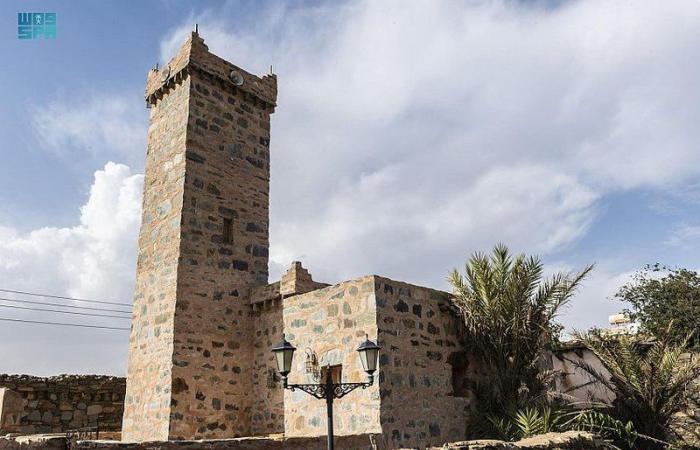 مسجد الظفير التاريخي بالباحة يصدح بنداء الرحمن بعد إعادة تطويره