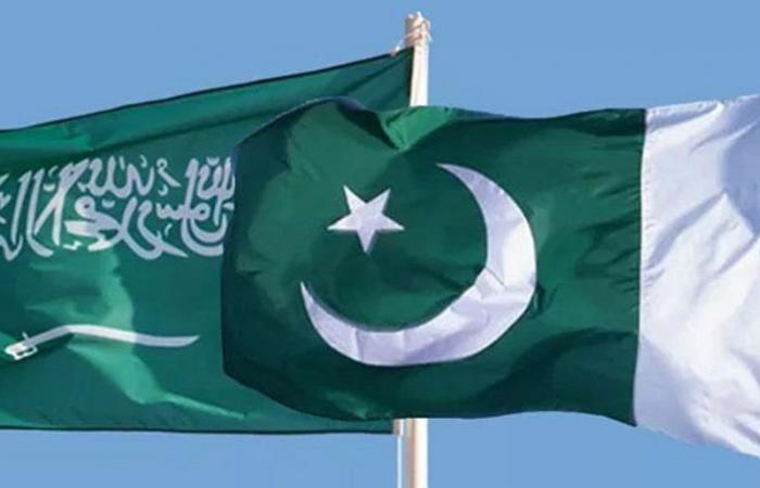 توازن إقليمي وأمن للمنطقة.. قراءة في شراكة "السعودية-باكستان" الاستراتيجية