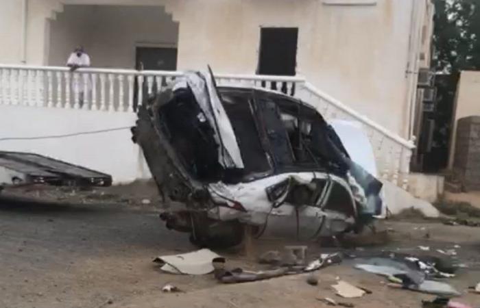 في "عارضة جازان".. حادث مروري مأساوي يقذف بجثة السائق فوق سطح مسجد