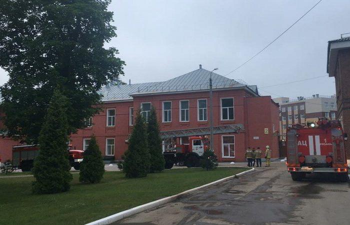 روسيا.. جهاز تنفس يتسبب بحريق ومقتل 3 أشخاص بمستشفى لمرضى كورونا