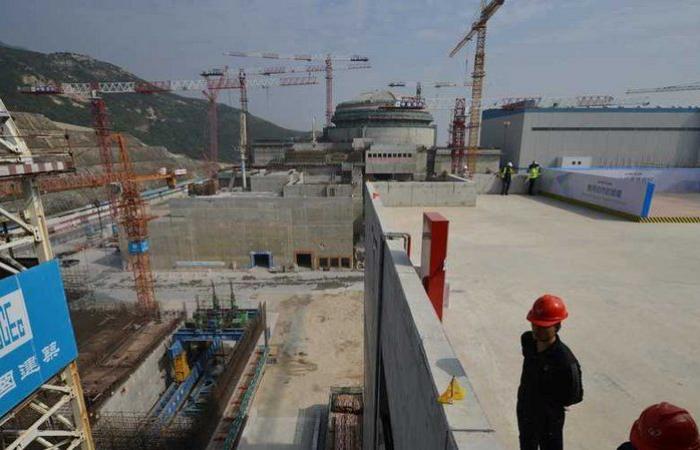 تسرّب محتمل في محطة نووية صينية تضمّ مفاعلين نوويين