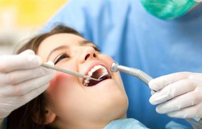 كم مرة تحتاج إلى زيارة طبيب الأسنان؟