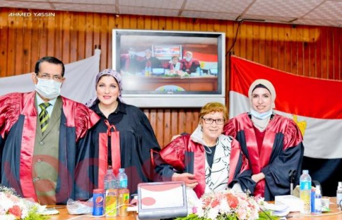الباحثة سارة البش تحصل على درجة الدكتوراة في الإعلام من جامعة المنصورة