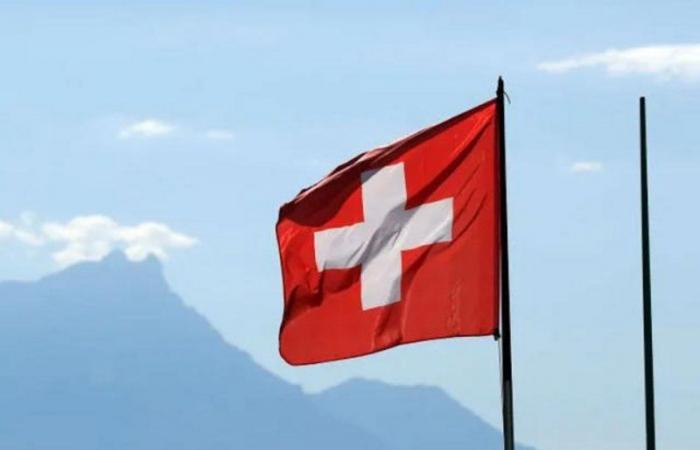 سويسرا تفتح حدودها لمواطني مجلس التعاون الحاصلين على اللقاح