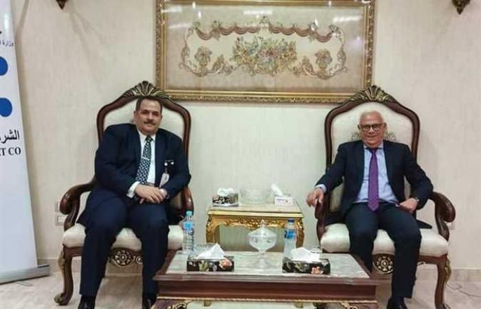 محافظ بورسعيد يلتقي رئيس الشركة المصرية للمطارات