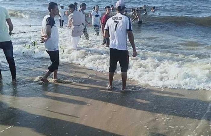مصرع شابين غرقًا وإنقاذ 3 آخرين في كفر الشيخ