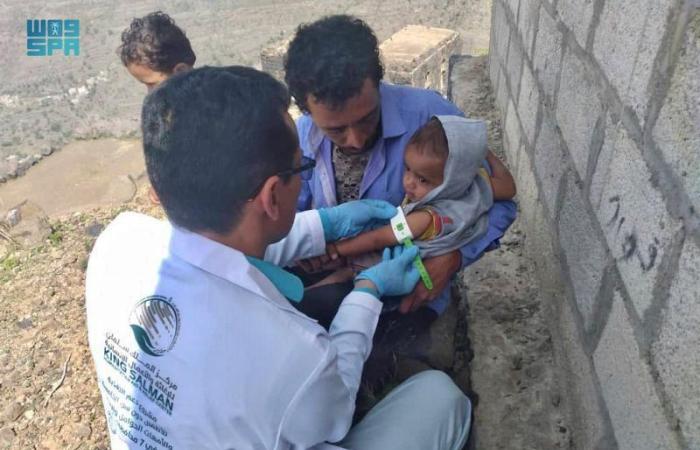 أضاحي وتغذية وأطراف صناعية.. مظلة "سلمان للإغاثة" تغطي ربوع اليمن