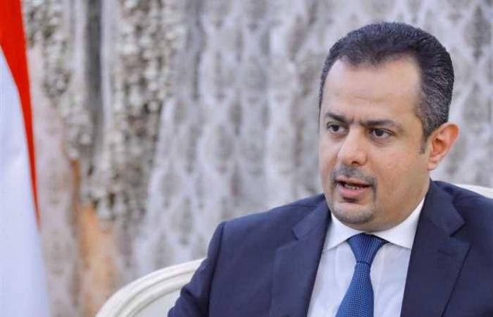 الحكومة اليمنية تعلن اتخاذ إجراءات لتوحيد سعر العملة وإنهاء انقسام السوق