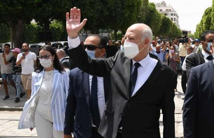 الرئيس التونسي: كل من يساوم ويتاجر بصحة المواطنين لا مكان له في بلادنا
