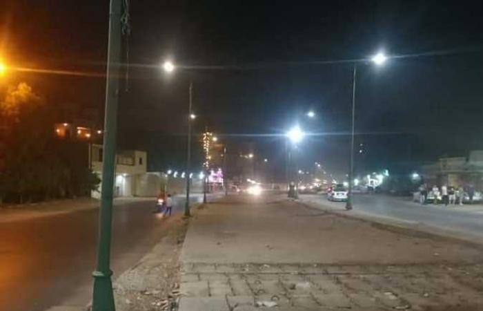 الجيزة: إنارة شوارع كفر الجبل استجابة لشكاوى المواطنين (صور)