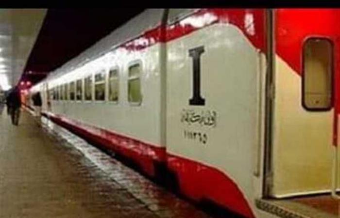مصرع عامل صدمه قطار «إسباني» في سوهاج