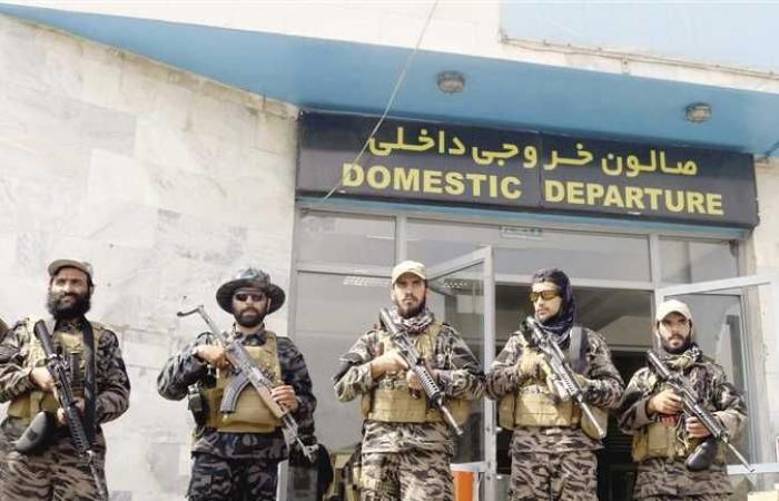 وسائل إعلام: عودة موظفي وموظفات أمن مطار كابول للعمل بدعوة من «طالبان»