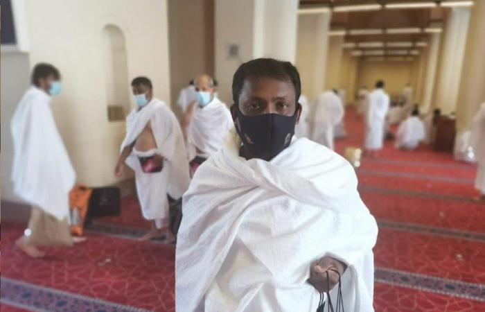 بالصور .. "الشؤون الإسلامية" بالمدينة المنورة تنفذ مبادرة توزيع كمامات للمعتمرين