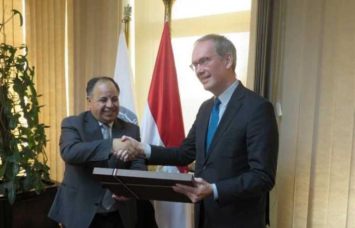 في لقاءه مع وزير المالية.. السفير السويدي يشيد بمناخ الاستثمار في مصر