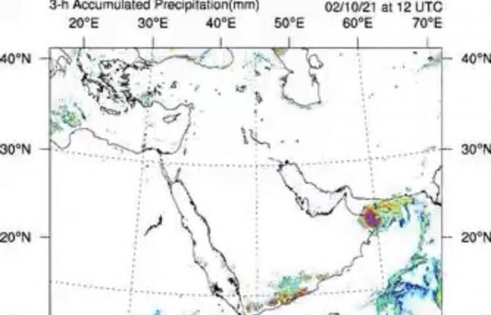 الأرصاد العُمانية تصنف "شاهين" إعصارًا مداريًّا من الدرجة الأولى
