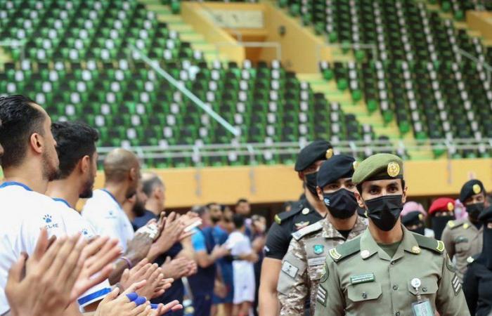 اتحاد الطائرة يكرِّم أبطال الداخلية والصحة في افتتاحية الدوري