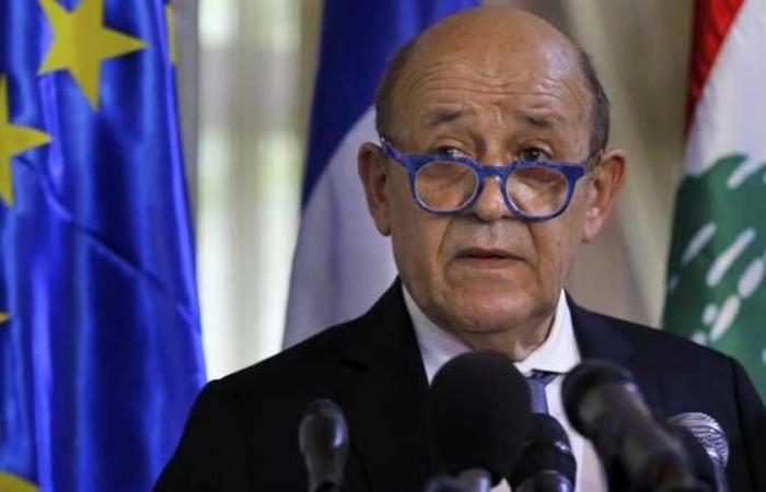 باريس: الحكومة البيلاروسية طردت السفير الفرنسي