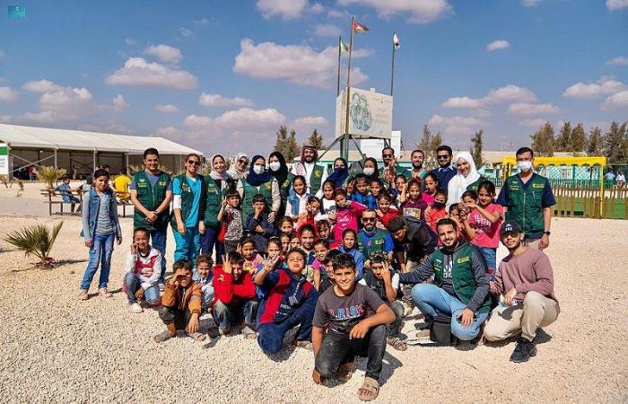 ياسر القحطاني يشارك"إغاثي الملك" اختتام الحملة التطوعية بمخيم الزعتري