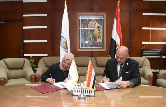 رئيس جامعة الأقصر يشهد توقيع بروتوكول تعاون مع المركز الدولي لتطوير التعليم