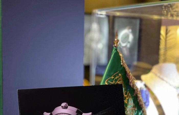 مختبر فحص المعادن الثمينة يلفت أنظار زوَّار موسم الرياض 2021