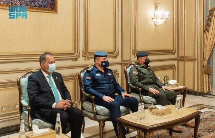 "خالد بن سلمان" يبحث مع وزير الدفاع العراقي تعزيز التعاون بالمجال الدفاعي