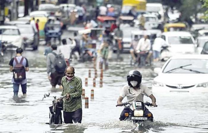 بسبب الأمطار الغزيرة.. مصرع 17 شخصا على الأقل فى الهند