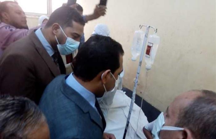 نائب محافظ قنا يتابع حالات التسمم في نجع حمادي ..ويؤكد خروج معظم المصابين
