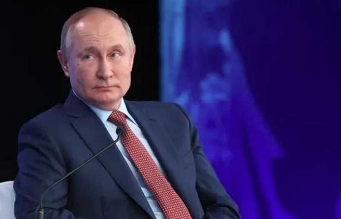 بوتين يعفي مساعد أمين مجلس الأمن الروسي من منصبه