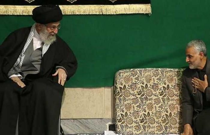 المرشد الإيراني يجهش بالبكاء فى الذكرى الثانية لاغتيال قاسم سليماني