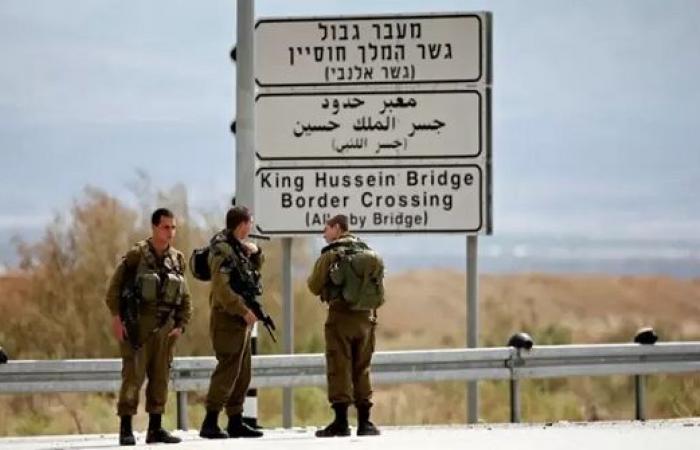 السلطات"الاسرائيلية" تعتقل أردني حاول اجتياز الحدود بزي سيدة
