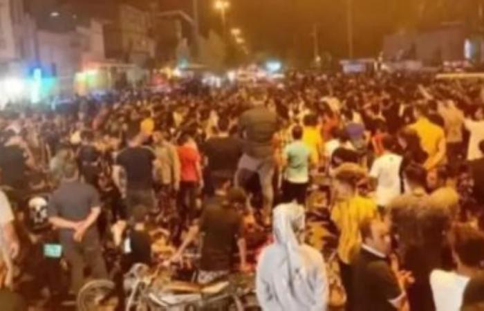غضب المتقاعدين يملأ شوارع المدن الإيرانية