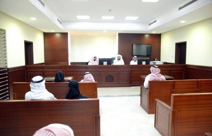 شرطة الرياض تحدد هوية شخص ظهر في فيديو مخل بالآداب العامة