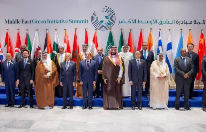 ولي العهد والرئيس المصري يجتمعان مع قادة العالم في قمة مبادرة الشرق الأوسط الأخضر 2022