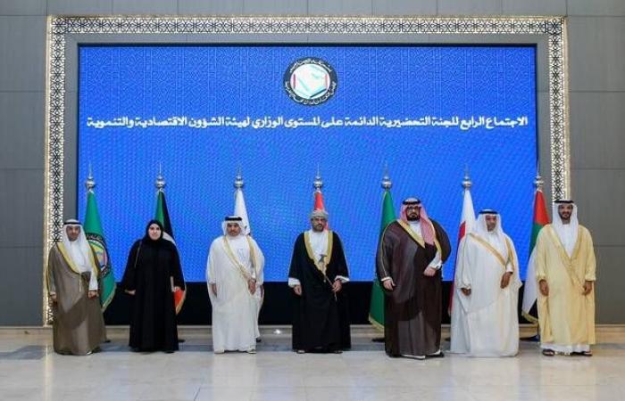 وزير سعودي: تعزيز الوحدة الاقتصادية الخليجية من أولويات حكومة المملكة