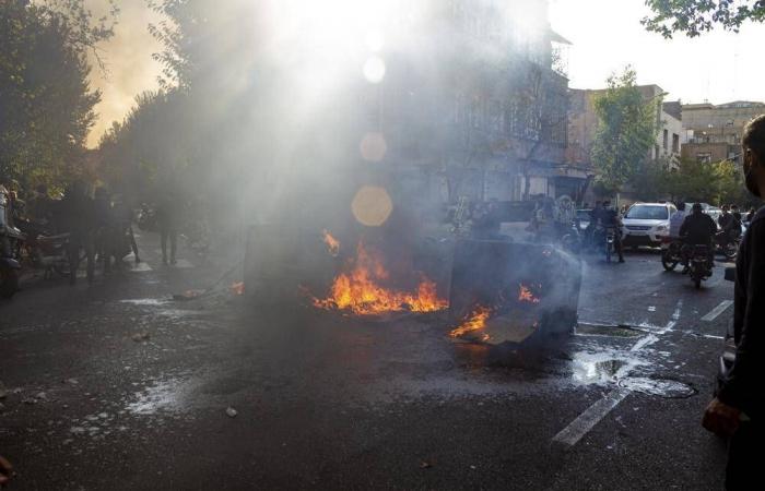 إيران تستمر بالقتل لردع المتظاهرين