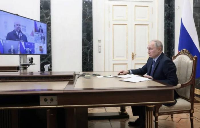 بوتين يتحدى مذكرة التوقيف بالذكرى التاسعة لضم القرم