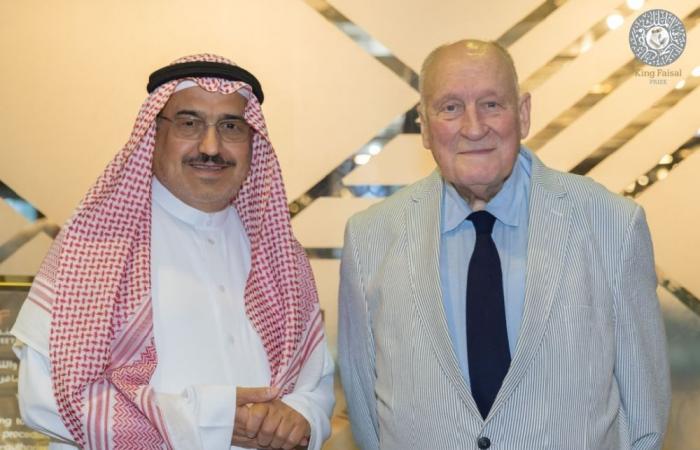 تتويج 8 شخصيات عربية وعالمية بجائزة الملك فيصل