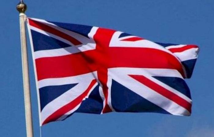 بريطانيا تفرض قيودا على تأشيرات الطلاب