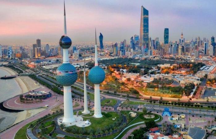 الكويت.. إجراءات قانونية ضد منتقدي موظفي الدولة وجهاز الأمن
