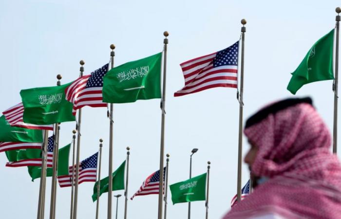السعودية وأمريكا تقتربان من إبرام اتفاق أمني