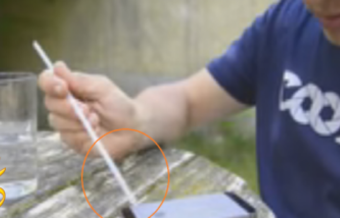 بالفيديو :وضع نقطة من الماء على كاميرا الهاتف …لو عرفتم السبب ستفعلون مثله !!