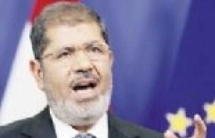 مرسي يلتقي الرئيس التنزاني.. ويرحب بدعودته لزيارة بلاده