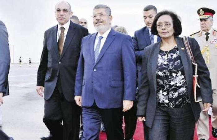 نشطاء "تويتر" تعليقا على قرار إثيوبيا: مرسي راح السودان عزم عليهم بـ"حلايب" وراح إثيوبيا عزم عليهم بـ"النيل"