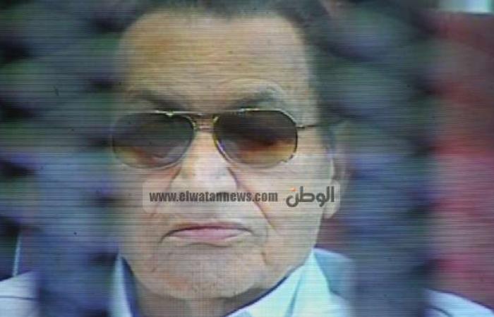 قراء "الوطن" يشكرون "الجلاد" بعد نشر تسجيلات مبارك ويرددون: "ولا يوم من أيامك ياريس"