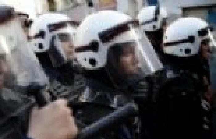 إصابات واعتقالات إثر صدامات بين متظاهرين شيعة والشرطة في البحرين