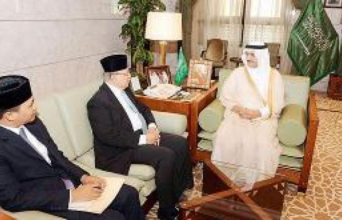 أمير الرياض يستقبل سفير بروناي